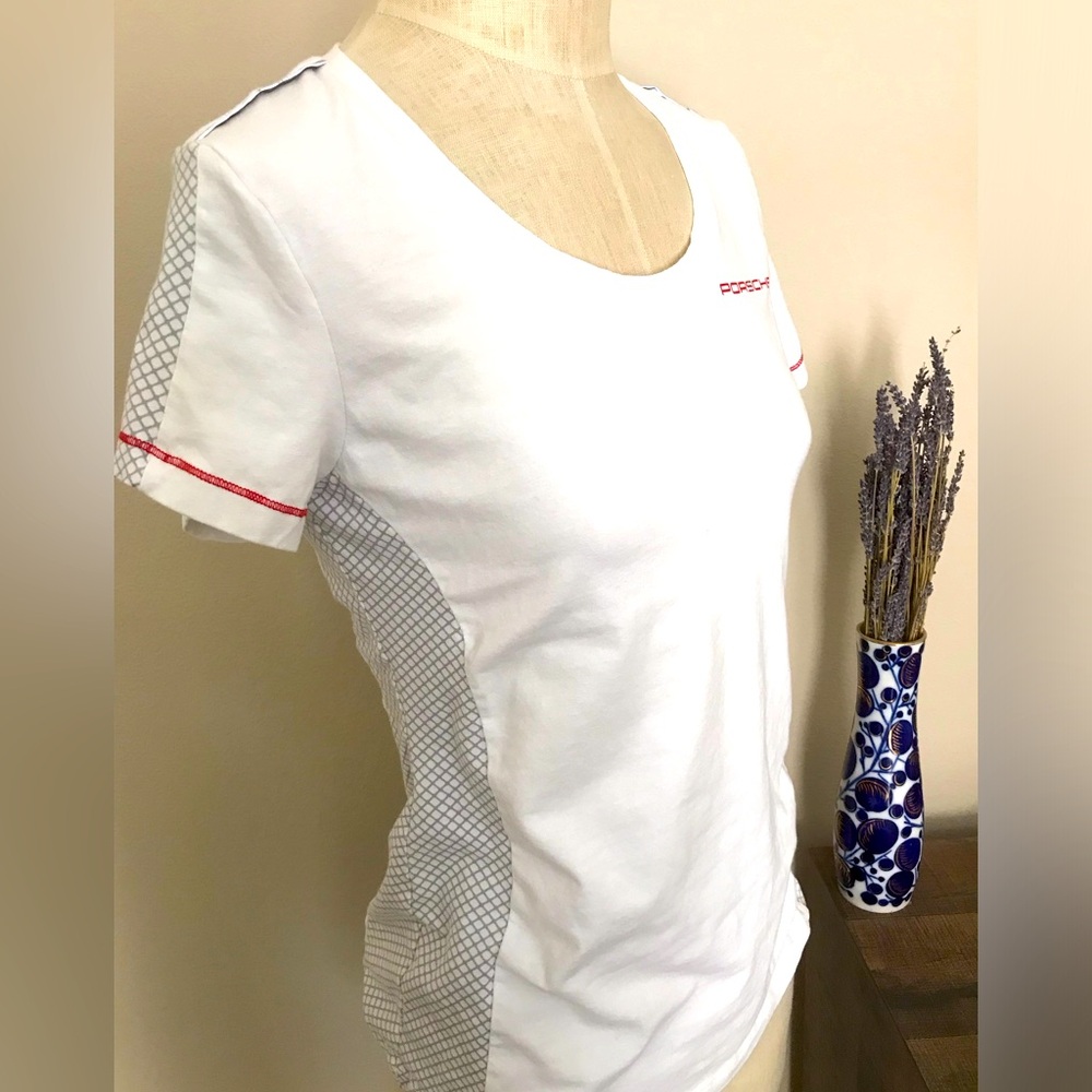 NWOT Porsche brand Women’s Driver’s Selection T Shirts. XS . - Picture 2 of 13